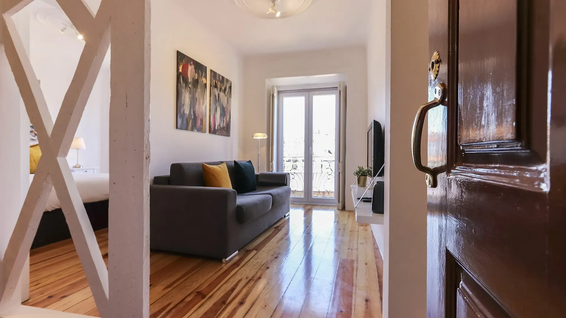 Typical Mouraria By Homing Apartment Lisbon